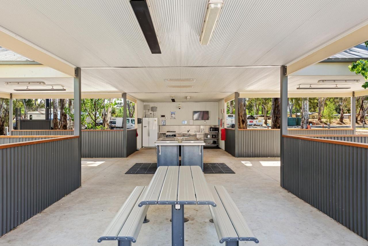 Discovery Parks - Maidens Inn Moama Kültér fotó